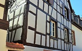 Les Colombages